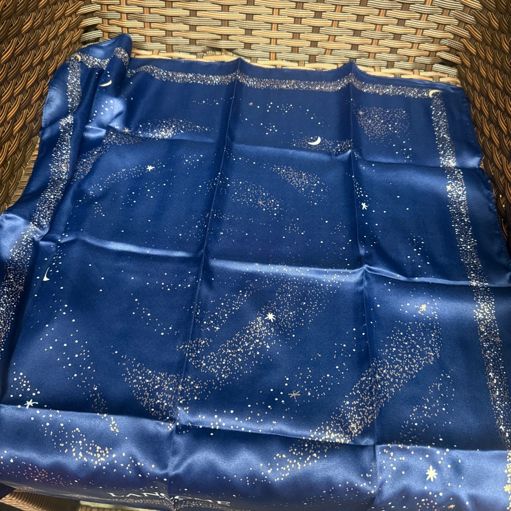 Lancome blue polyester scarf